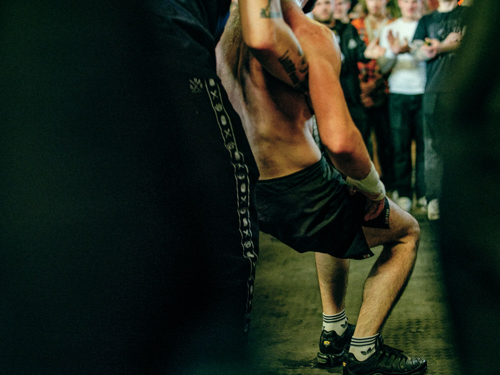 reportagefotografie underground fight club bare knuckle
